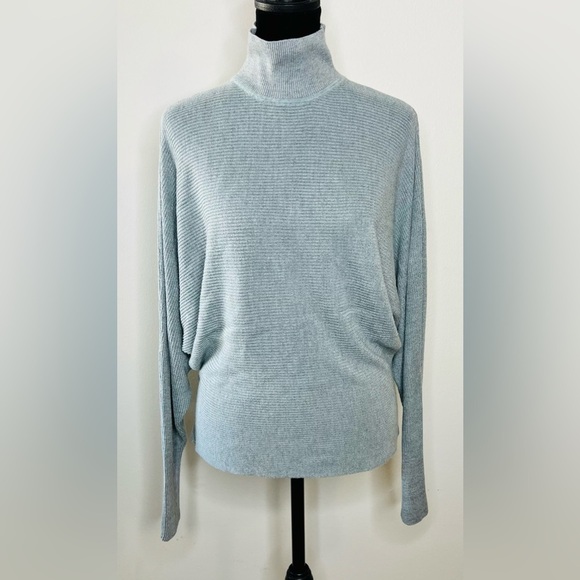 John + Jenn mock turtleneck gray blue knit sweater dolman long sleeve. XS EUC - Picture 2 of 9
